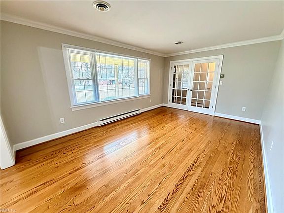 5th image of 672 Turlington Rd