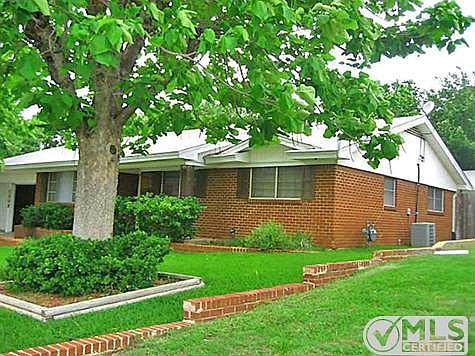 4th image of 5809 N Hills Dr