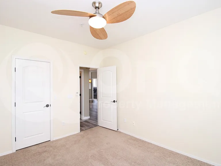 16410 S 12th St #233 — Photo 6