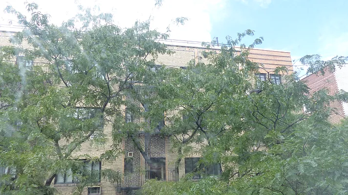 Rented by Immac Realty | media 28