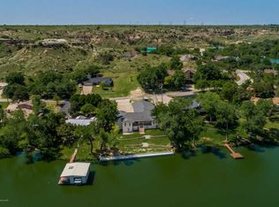 135 S Shore Dr, Amarillo, TX 79118