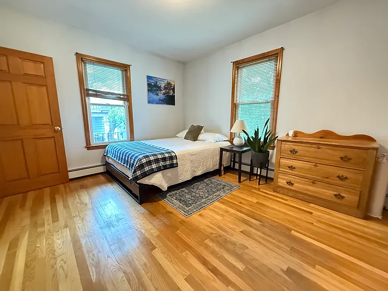 24 Lincoln St #2 — Photo 7