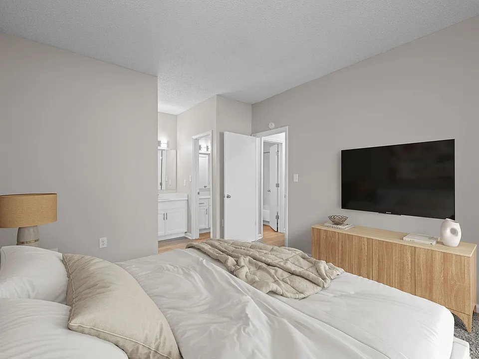 The Arboretum apartments community photo