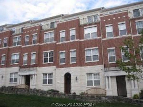 1st image of 4426 Beechstone Ln #B