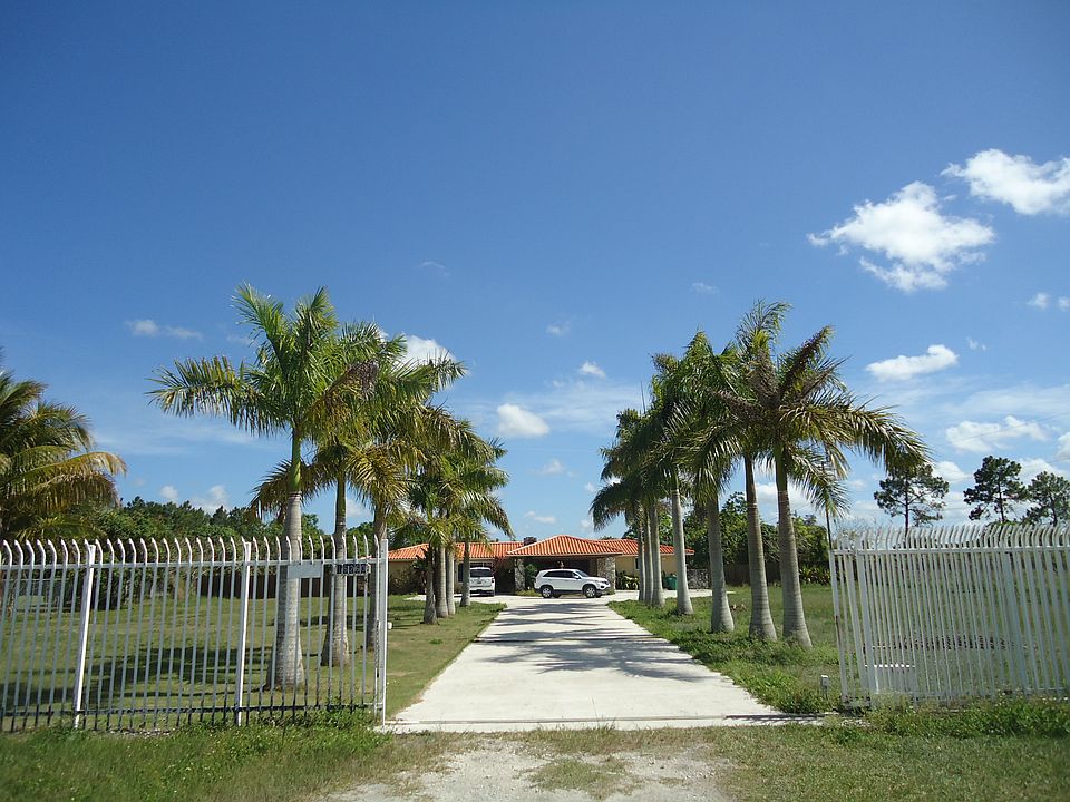 1st image of 16260 Sw 168 St