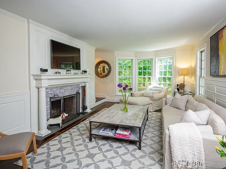 283 Wainscott Harbor Rd — Photo 12