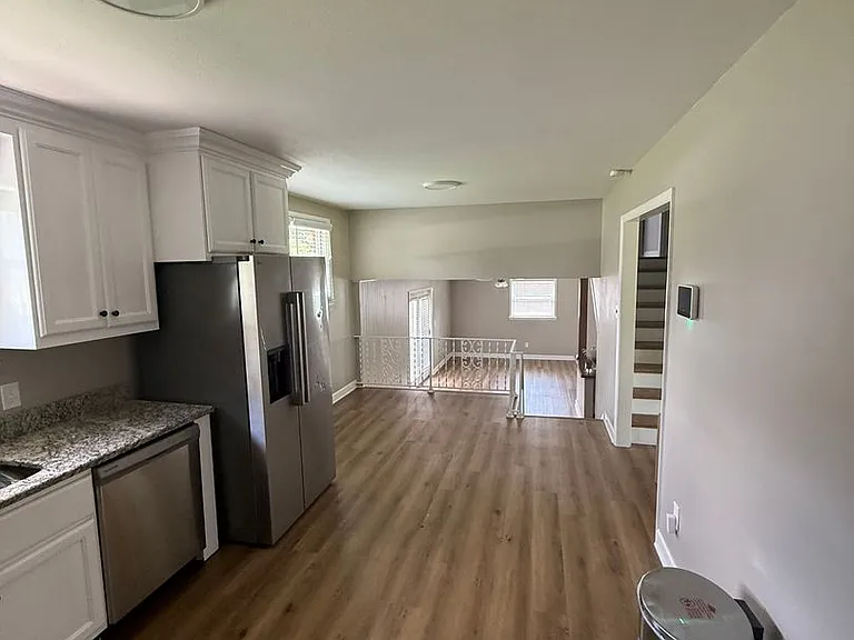 1202 Nahm Dr — Photo 9