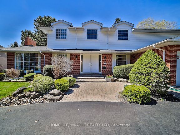 4th image of 17 Ridgehill Dr