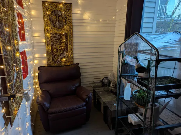 1318 S 16th St Unit 1, Lincoln, NE 68502