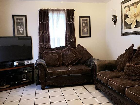 2nd image of 5642 Paso Real Dr