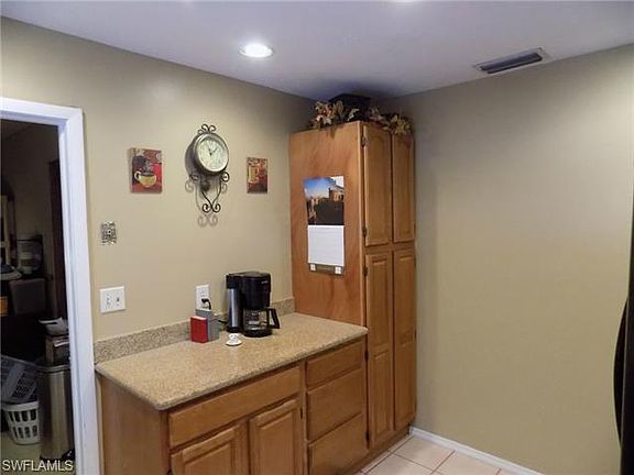 4th image of 8930 Cypress Lake Dr