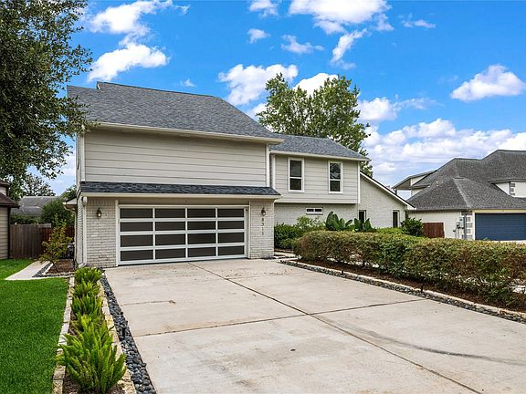 4th image of 8311 Amber Cove Dr