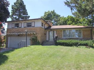 1104 N 10th Ave, Melrose Park, IL 60160