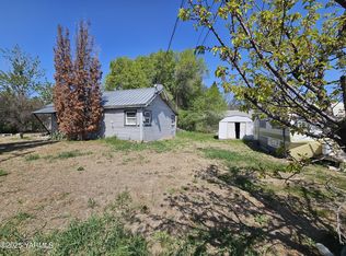 10585 Us Highway 12, Naches, WA