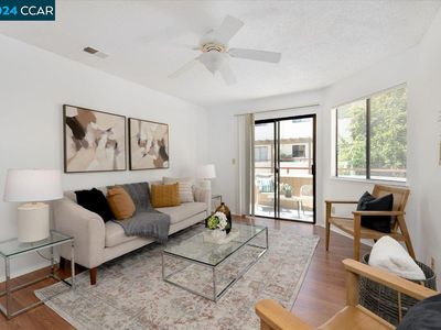 5065 Valley Crest Dr APT 242, Concord, CA, 94521