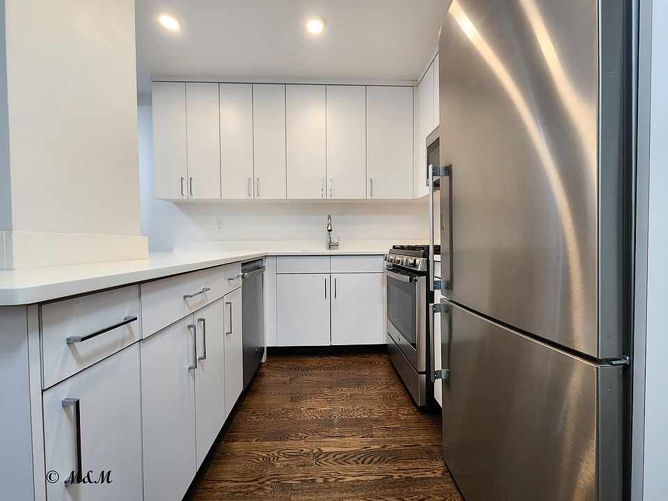 1st image of 156 E 37th St APT 3A