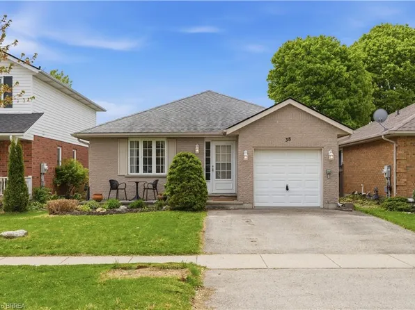 38 Cardinal Dr, Woodstock, ON N4T 1S9