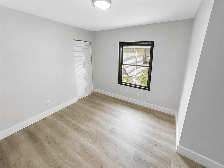 249 Lexington Ave #249 — Photo 11