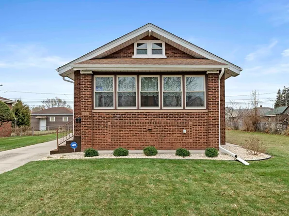 527 156th St, Calumet City, IL 60409