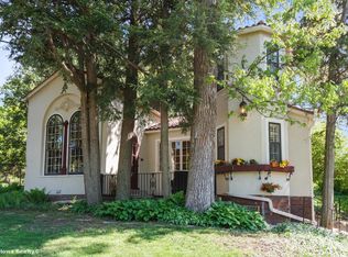 5716 Ingersoll Ave, Des Moines, IA 50312