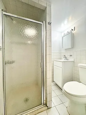 Rented by Bedford And Dean LLC | media 9