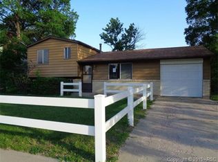 1063 Western Dr, Colorado Springs, CO 80915