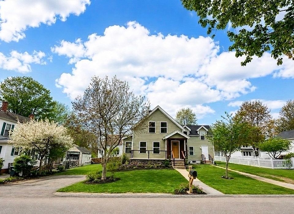 1st image of 26 Summer St