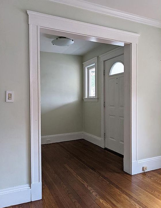 Entryway (1)