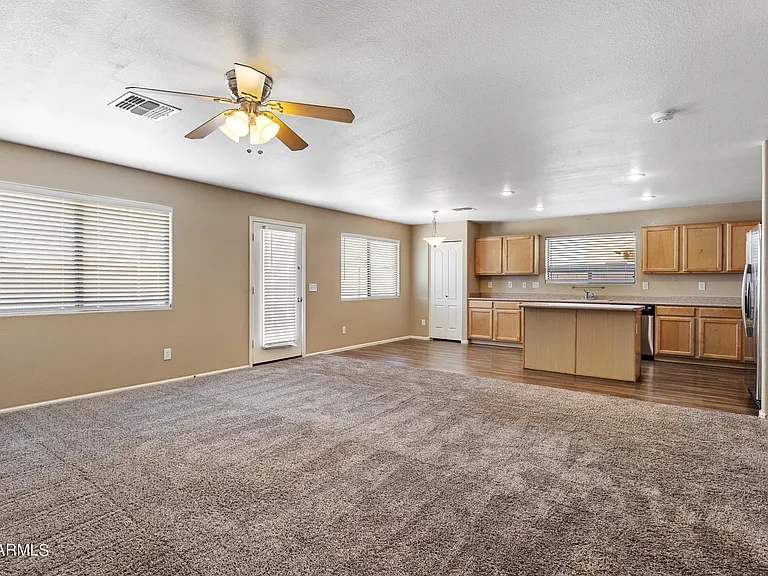34994 N Barzona Trl — Photo 7