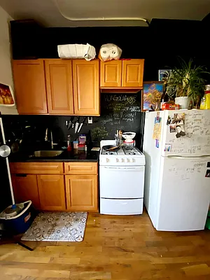 Rented by Brooklyn Property Group LLC | media 40