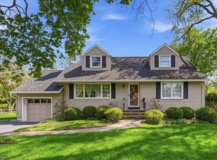 217 Jeffer St, Ridgewood, NJ 07450