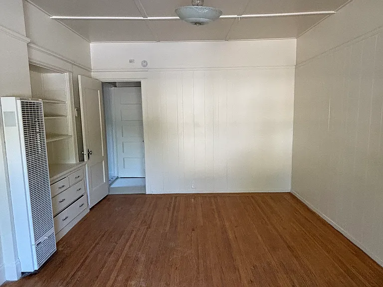 456 Everett Ave — Photo 3