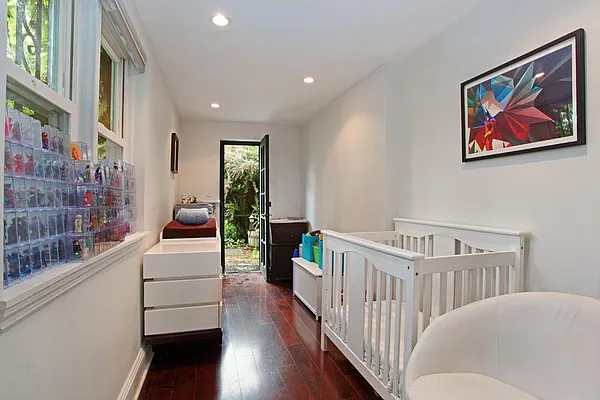 Sold by Corcoran | media 47