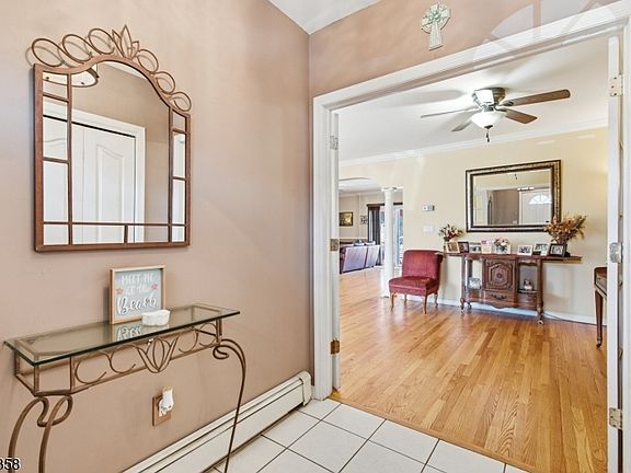3rd image of 99 Morgan Pl
