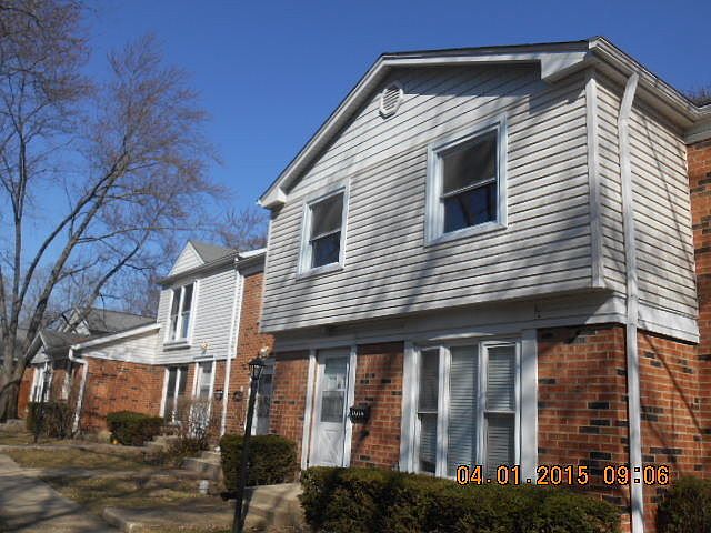 1st image of 2074 Essex Ct