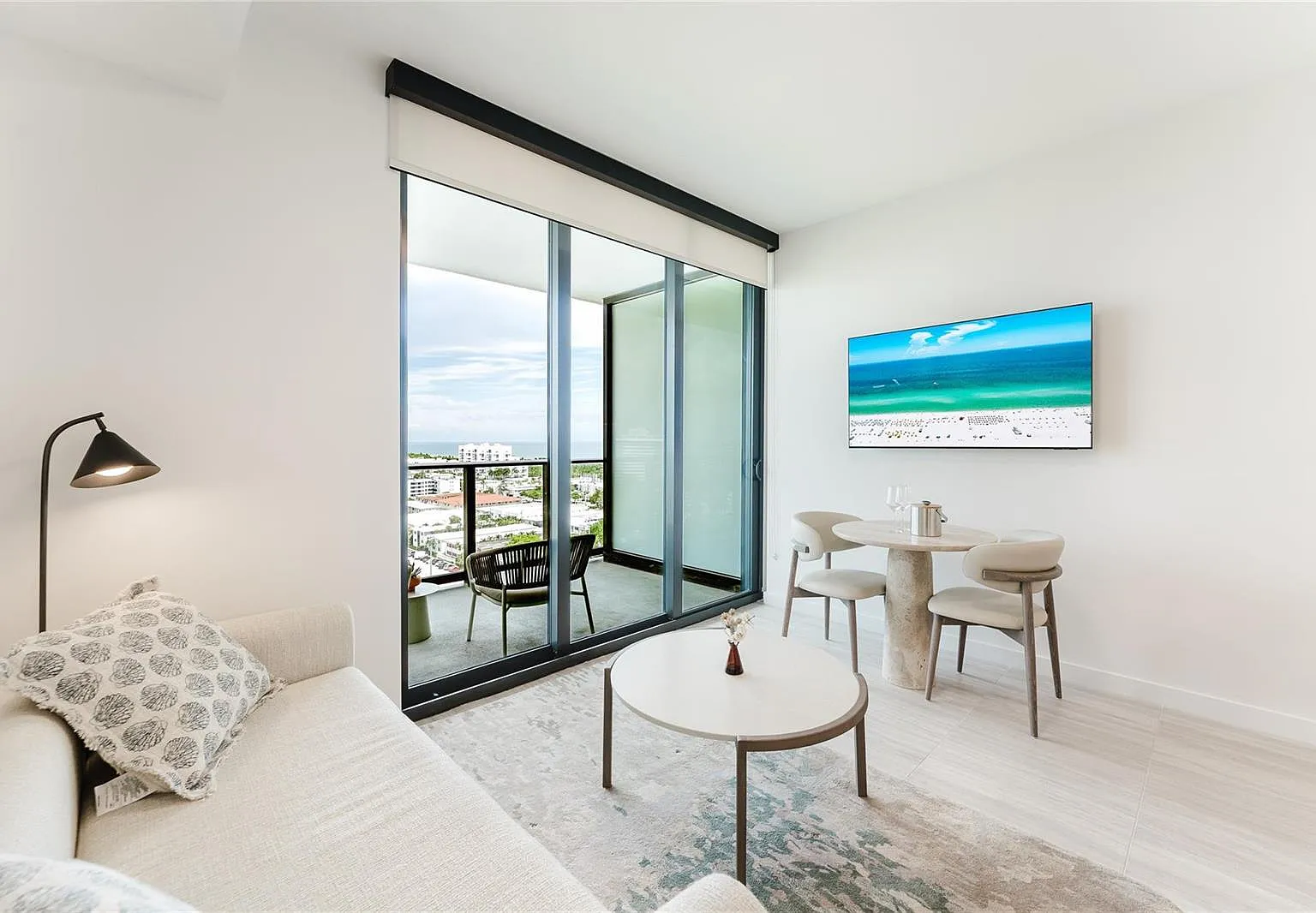 1 bed, 1.0 bath, 466 sqft, $4,500 — Photo 4