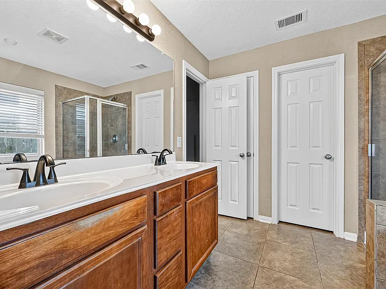 26738 Henson Falls Dr — Photo 29