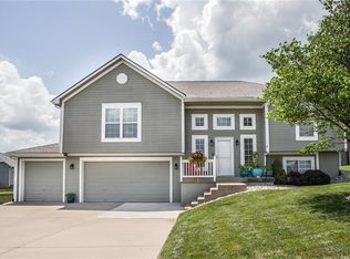 11264 N Jarboe St, Kansas City, MO 64155