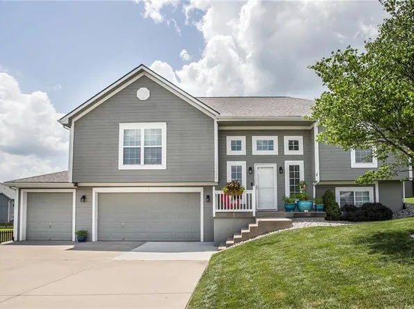 11264 N Jarboe St, Kansas City, MO 64155