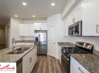 482 N 530 W, Hurricane, UT 84737