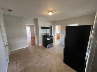 447 Mineral Spring Ave #3R, Pawtucket, RI 02860