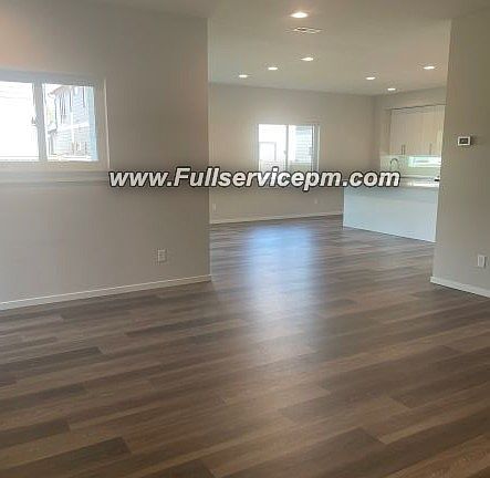 Open concept Dining and Kitchen_09132022