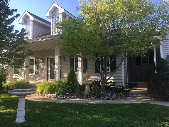 3rd image of 2790 W Carrera Ct
