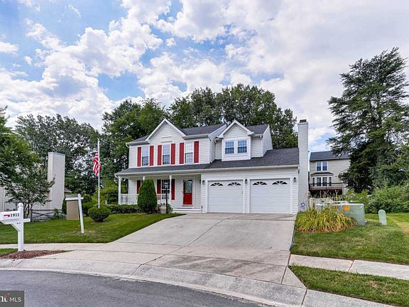 2nd image of 1911 Hatboro Ct