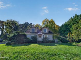 4815 Pleasant Ridge Rd, Knoxville, TN 37912