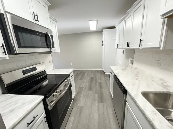 713 Melody Ln, Searcy, AR