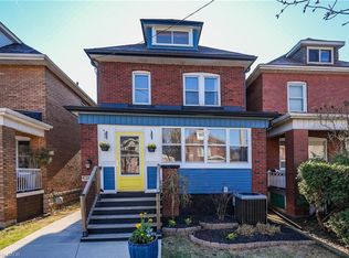 207 Edgemont St S, Hamilton, ON