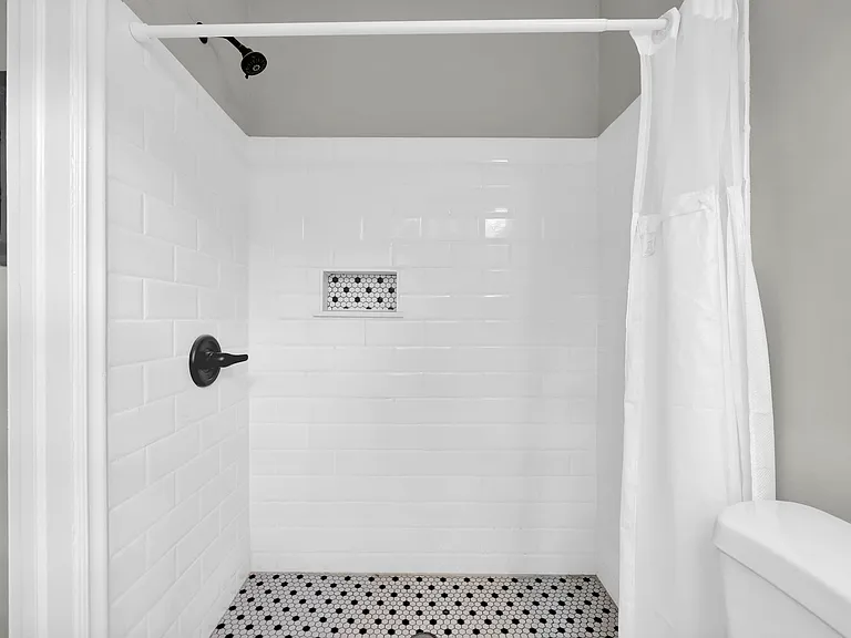 1633 Belmonte Ave #B — Photo 24