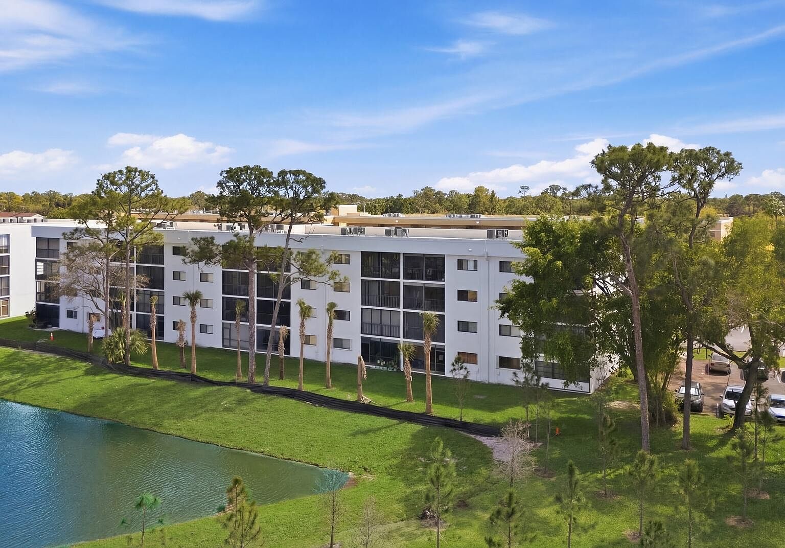 4725 Lucerne Lakes Blvd Boulevard E #110