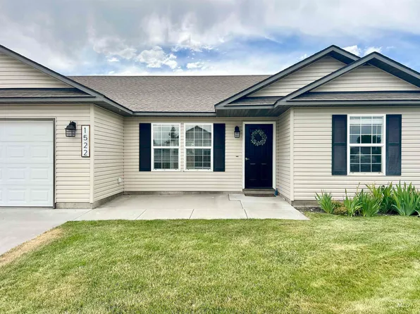 1522 Dana St, Twin Falls, ID 83301